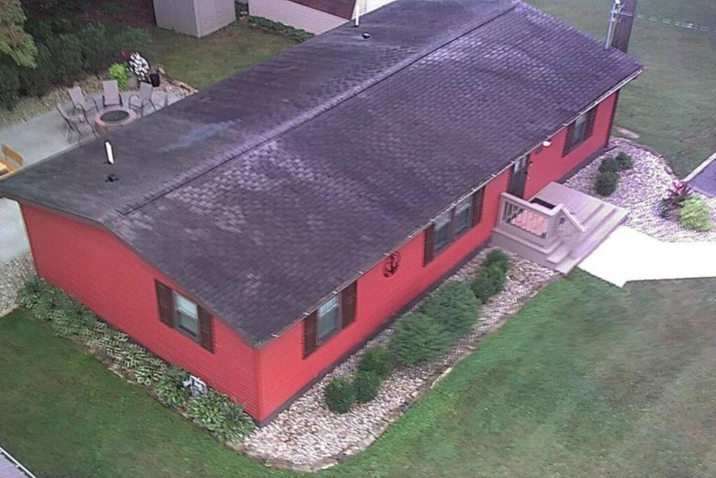 Apartment The Red Haven At Conneaut *